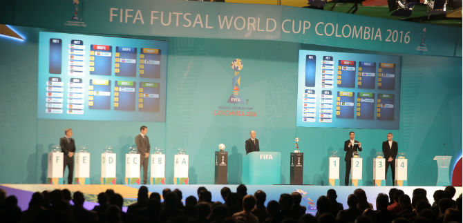 As se desarroll la ceremonia de sorteo del mundial de futsal 2016