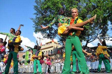 Progrmese con los recorridos de los desfiles que harn vibrar la Feria