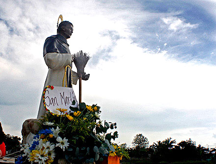 Homenaje a los afros en Semana Santa