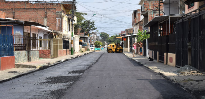 Más de 2.500 metros cuadrados de vías rehabilitadas en la Comuna 16