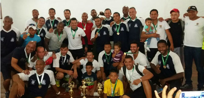 Equipo de f�tbol del Municipio, el mejor en las Olimpiadas Confraternidades