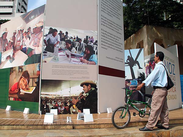 Cali recibe donaci�n de muestra fotogr�fica sobre inclusi�n social