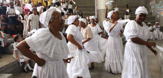 Se lanza obra que registra proceso de la Red de Bibliotecas
