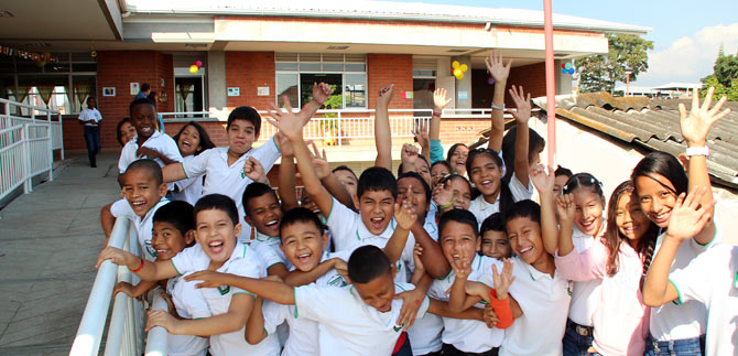 Instituciones educativas oficiales tienen ms de 30.000 cupos disponibles