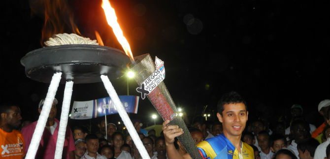 Alcalda entregar premios a los ganadores de los Juegos Municipales