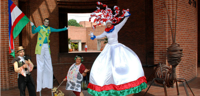 Inscripciones abiertas en el Centro Cultural de la Comuna 13, emprendimiento cultural de Cali para el mundo