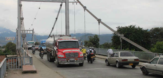 Definido manejo del tr�nsito para cruzar puente de Juanchito