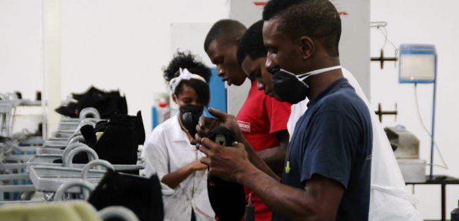 500 jvenes se podrn capacitar en el sector calzado y adems vincularse laboralmente