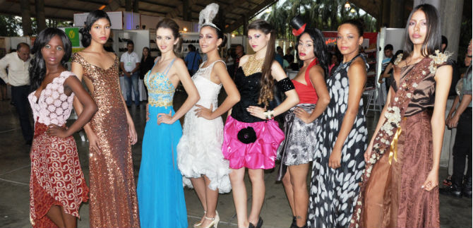 Se clausura esta noche el  Pacific Leather