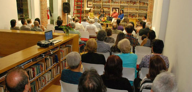 Presentan Contrapunto, de Martha Patricia Meza, en biblioteca del Centenario