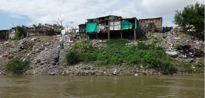 Denuncie a inescrupulosos que ofrecen viviendas gratis  a travs del Plan Jarilln