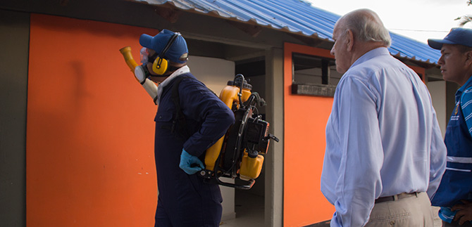 Acciones conjuntas para mejorar recreacin y deporte en la comuna 21, tambin se adelant fumigacin