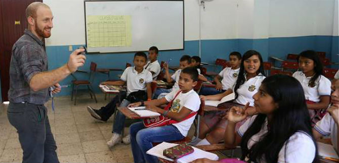 40 Formadores Nativos Extranjeros llegan a Instituciones Educativas Oficiales de Cali