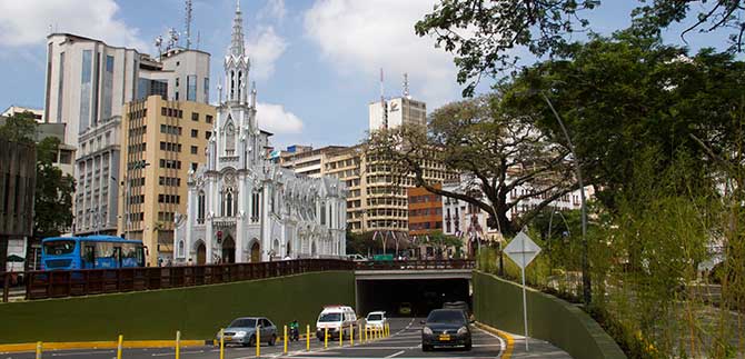 Dependencias articuladas para solucionar movilidad en la ciudad