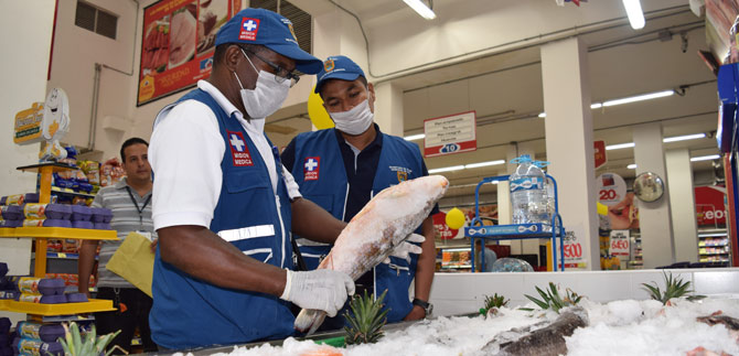 Contina control a expendios de alimentos durante la Semana Santa