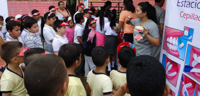 Nios de las comunas 18 y 20 asistieron a jornada de salud oral