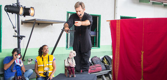Al cierre del Festival de Tteres, los nios del Calvario vivieron una jornada de fantasa e imaginacin