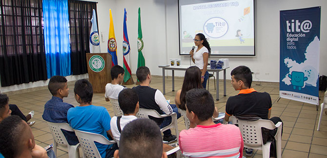 Estudiantes participan de semilleros de soporte t�cnico de Tita Educaci�n Digital para Todos