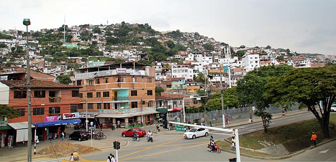 Casa de Justicia Mvil brindar atencin integral y acceso a la justicia en la comuna 18