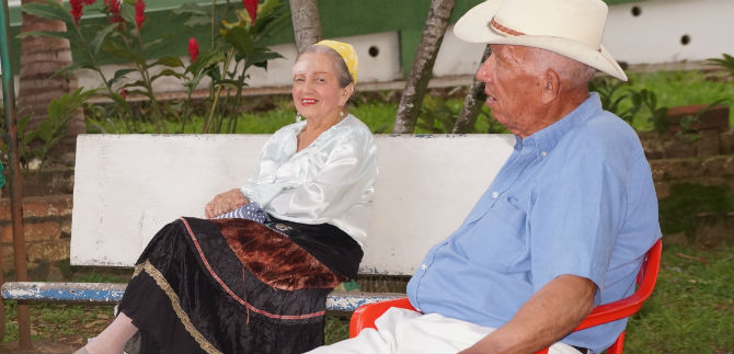 548 adultos mayores se benefician de los Centros Vida