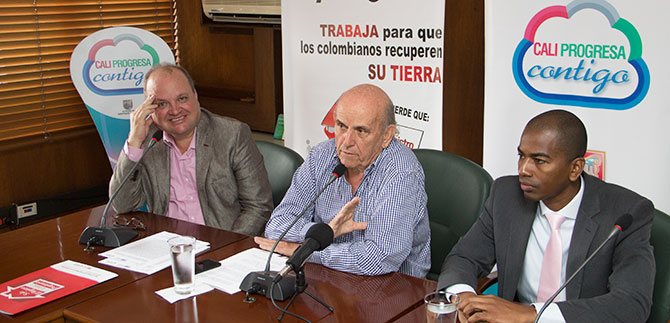 Familias de estratos 1 y 2 son las beneficiadas con el convenio de titulaci�n de predios