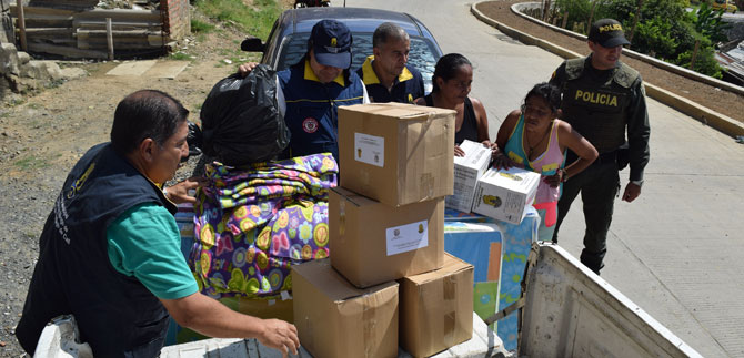 Ayudas humanitarias fueron entregadas en el sector Los Chorros