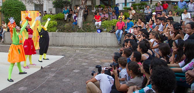 Convocan al Festival Internacional de Teatro de Cali
