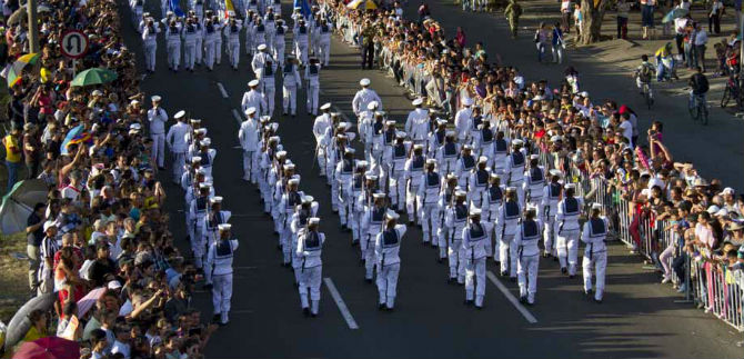 Cale�os vivir�n la fiesta patria del 20 de julio con un gran desfile militar