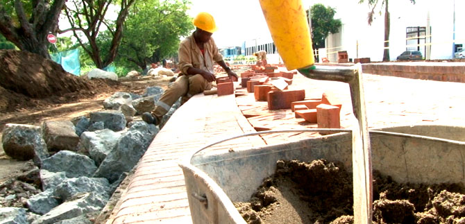 Avanzan obras en el Parque Lineal del R�o Cali