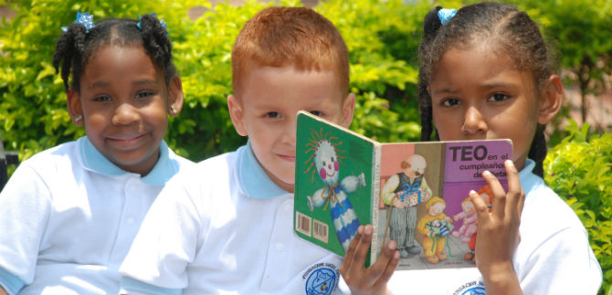 Leer es mi cuento  en la biblioteca