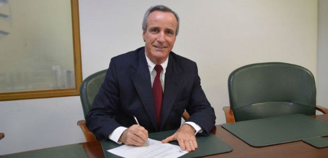 Se posesion nuevo gerente de Acueducto