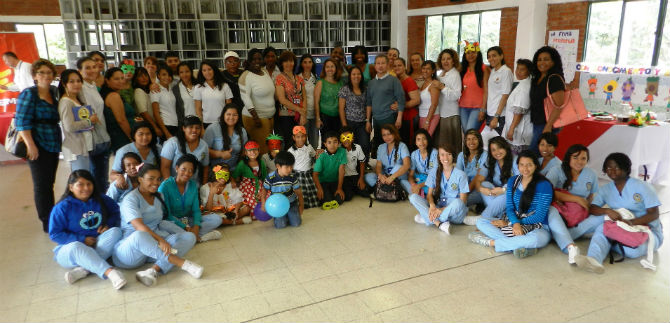 Instituciones educativas, con espacio para compartir experiencias saludables