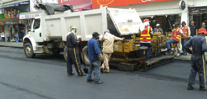 Infraestructura interviene la comuna 3; van ms de 8000 m2 de huecos rehabilitados