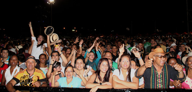 Concierto inaugural de Feria presentar a Tito Nieves y al Conjunto Clsico