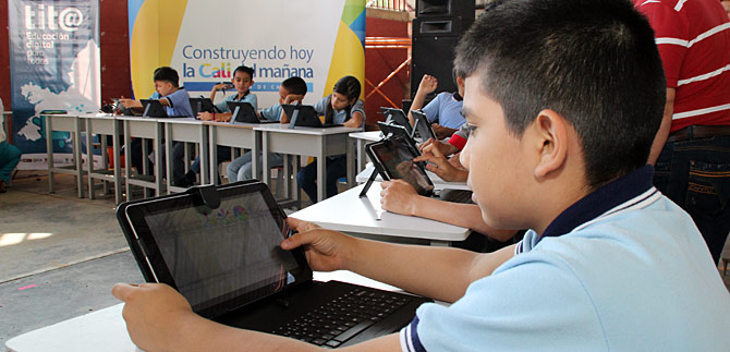 Cali invirti en 2014 $658.000 millones en educacin