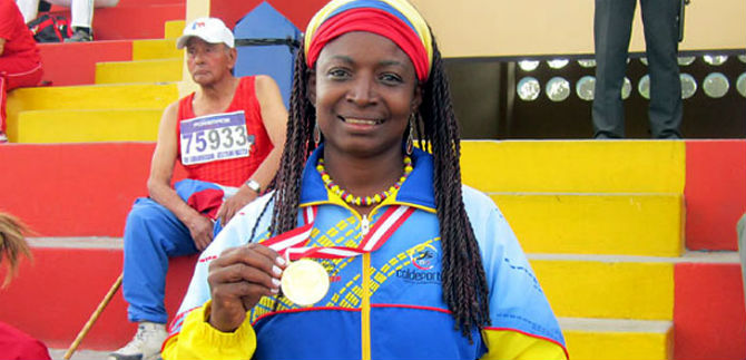 Entregarn trofeo ngel de Fuego a la deportista Janeth Tenorio