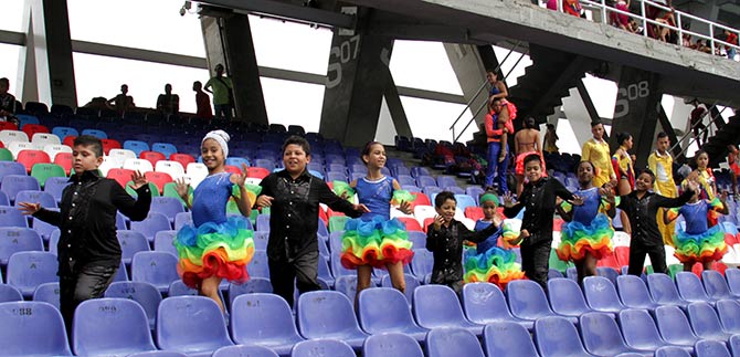 Derroche de alegra dar la bienvenida a deportistas del Mundial de Atletismo