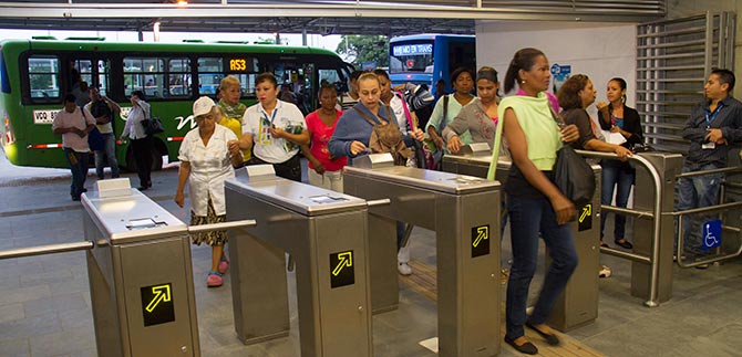 Metrocali activa plan de contingencia, por bloqueos en patio de Unimetro