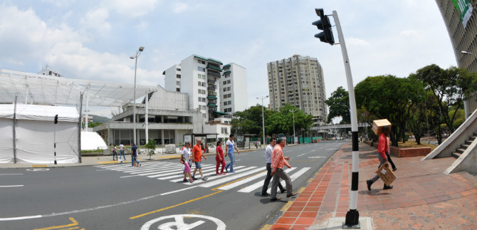 Semforos alrededor del CAM mejorarn trnsito peatonal por el centro de Cali