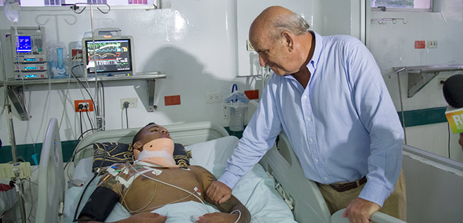 Alcalde Armitage se solidariza con el futbolista Jefferson Herrera