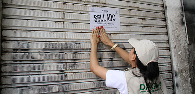 Suspende actividad comercial a empresa por no cumplir normatividad ambiental