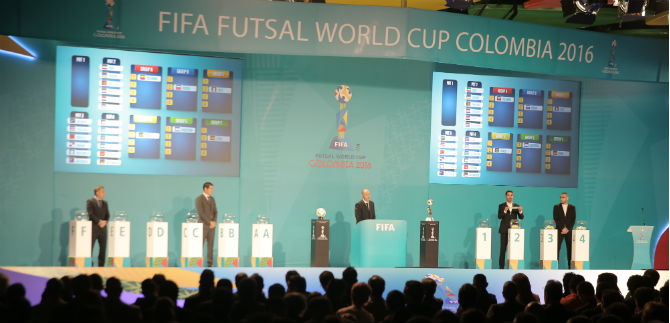 As se desarroll la ceremonia de sorteo del mundial de futsal 2016