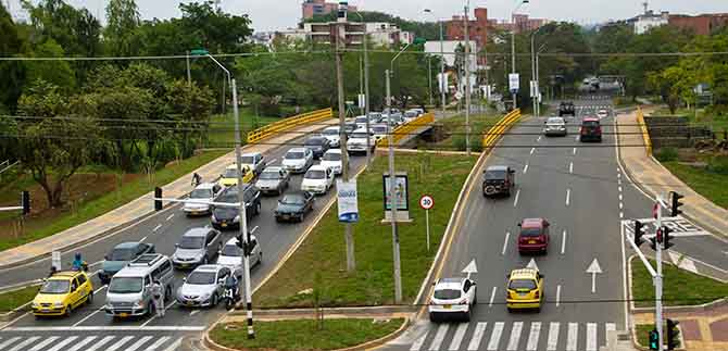 No habr� aumento en el horario del pico y placa: Alcalde Armitage