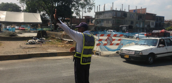 Metro Cali renueva vas en los barrios Antonio Nario y Unin de Vivienda Popular