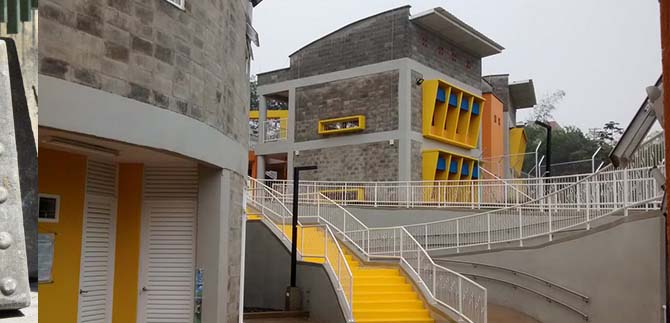 Primera Dama de la Nacin y Embajador Chino visitan el Nido y Centro de Desarrollo Infantil Altos de Santa Elena