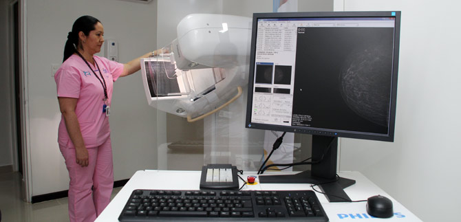 Jornada gratuita de atencin a pacientes de cncer de mama y crvix, este jueves