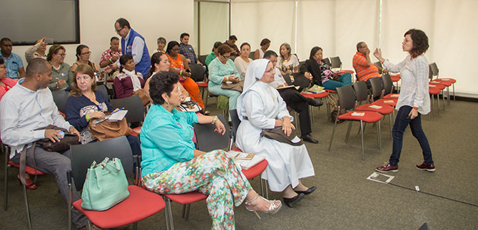 Todos unidos para una mejor crianza de nuestros ni�os y j�venes