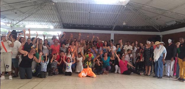 330 personas con discapacidad y sus familias culminan ciclo de formacin