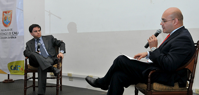 Conmemoraci�n de la Defensa de lo P�blico, espacio para repensar estrategias que protejan al Estado