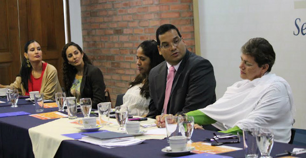 Tercer desayuno taller con la red de Medios Amigos de la Educaci�n